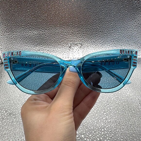 Guess GU7901 89V Turquoise/Other/ Blue Sunglasses Summer Style - Picture 1 of 14